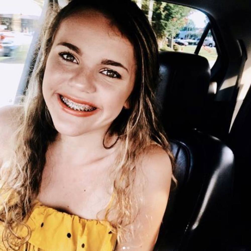 Meet your Posher, Chloe